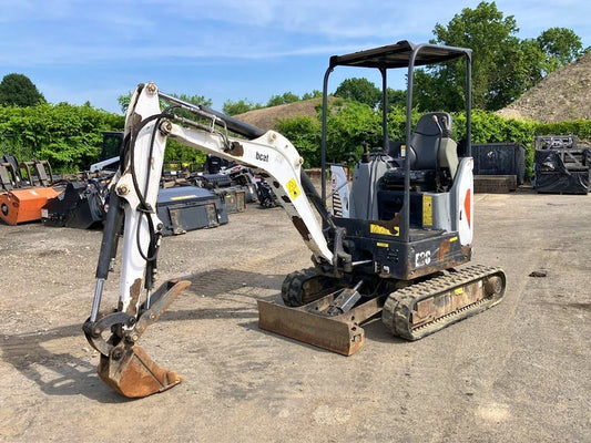 Mini pelle Bobcat E20 – 2015