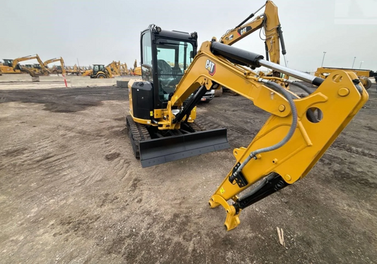 Mini pelle Caterpillar 303CR – 2023