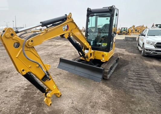 Mini pelle Caterpillar 303CR – 2023